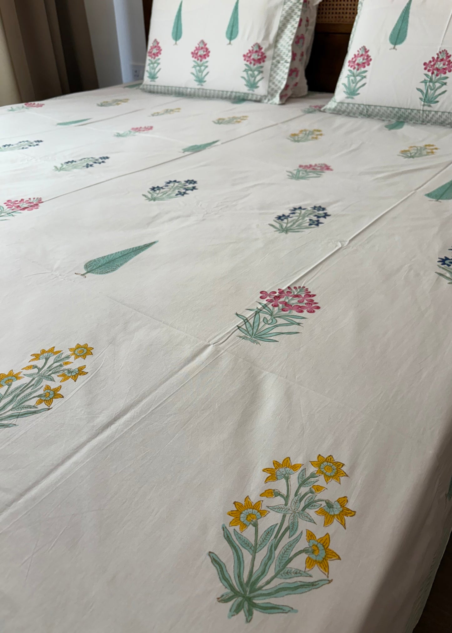 Gulshan 100% Cotton Hand Block Printed 300 TC Bedsheet Set - Decor By The Way