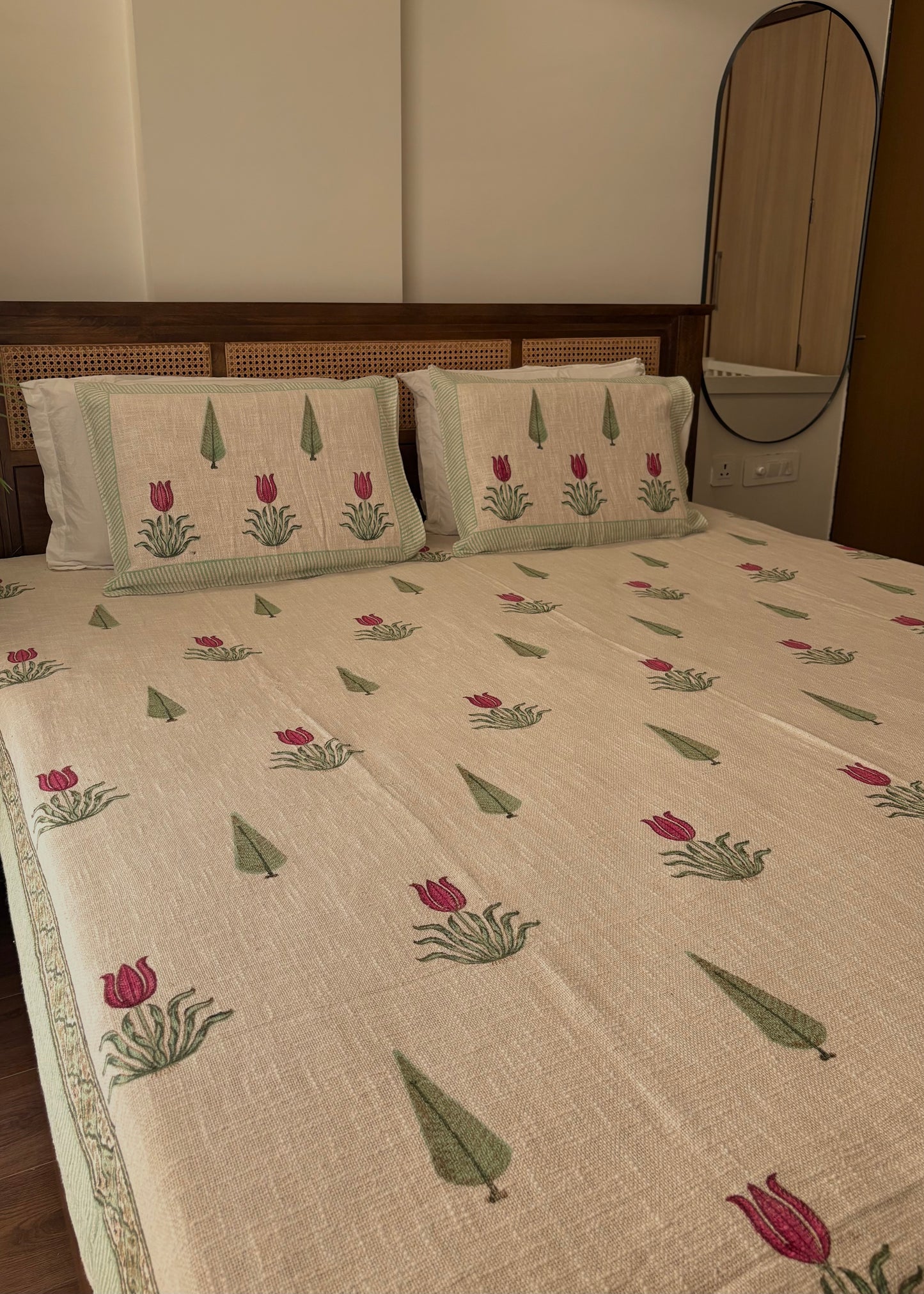 Tulip Hand Block Printed Soft Jute Bedsheet Set - Decor By The Way
