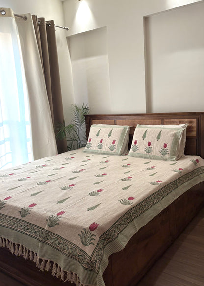 Tulip Hand Block Printed Soft Jute Bedsheet Set - Decor By The Way