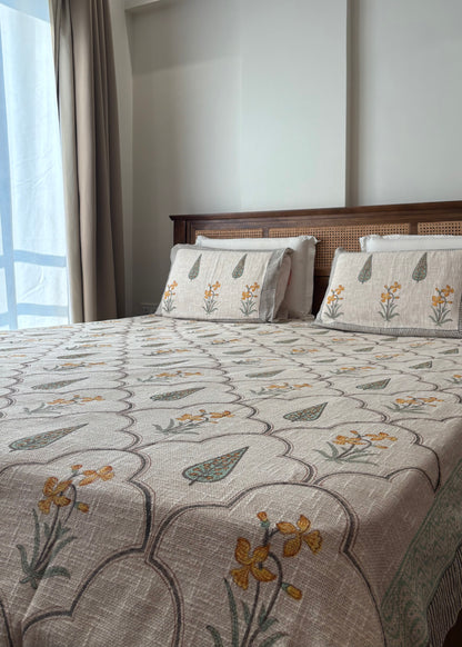 Peeli Bagh Hand Block Printed Soft Jute Bedsheet Set - Decor By The Way