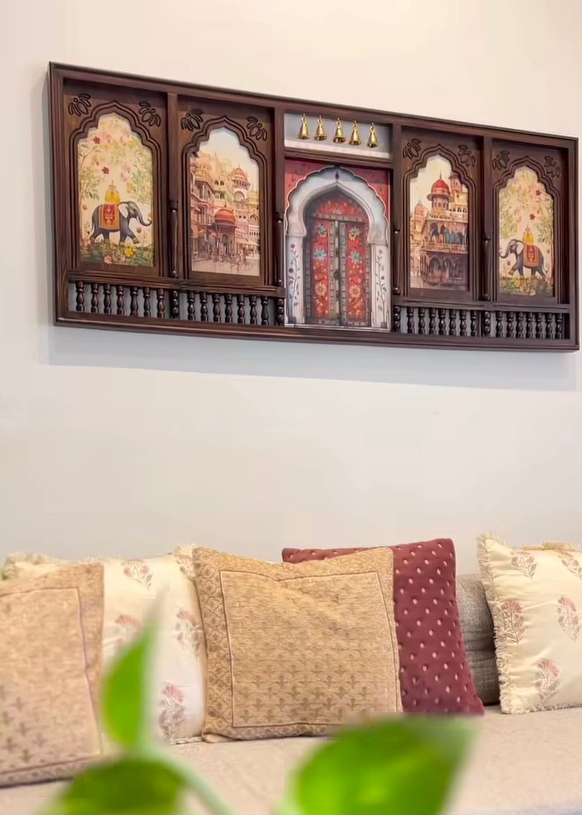 Meera Mahal Wooden Wall Decor – Grand 3D Wooden Artwork for Luxurious Interiors