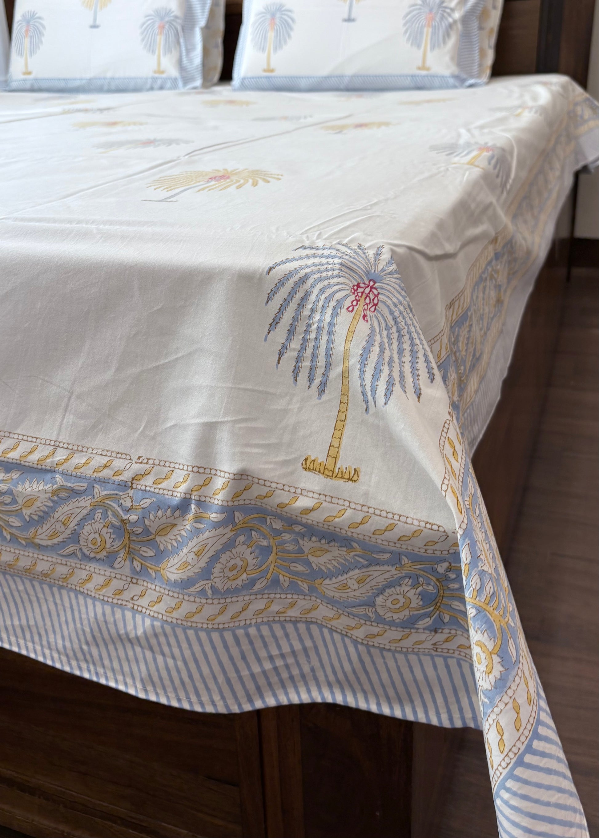 Coastal Calm 100% Cotton Hand Block Printed 300 TC Bedsheet Set - Decor By The Way