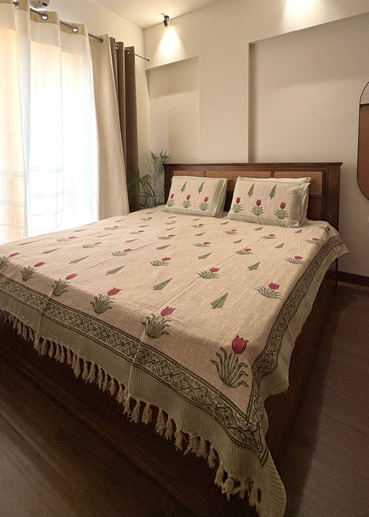 Tulip Hand Block Printed Soft Jute Bedsheet Set - Decor By The Way